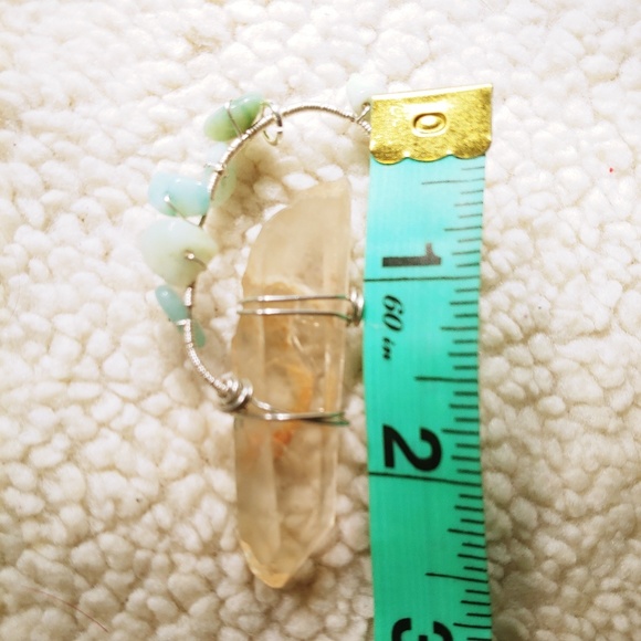 Raw Quartzite Crystal Necklace - Picture 4 of 5